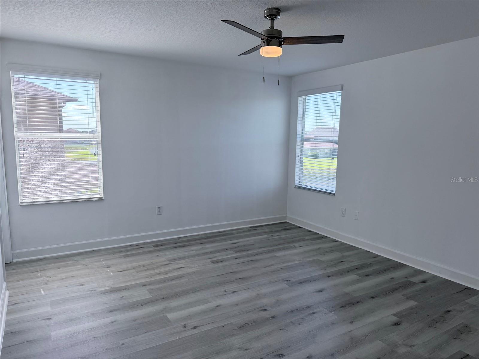 Image 39 of 52 For 19417 Paddock View Drive