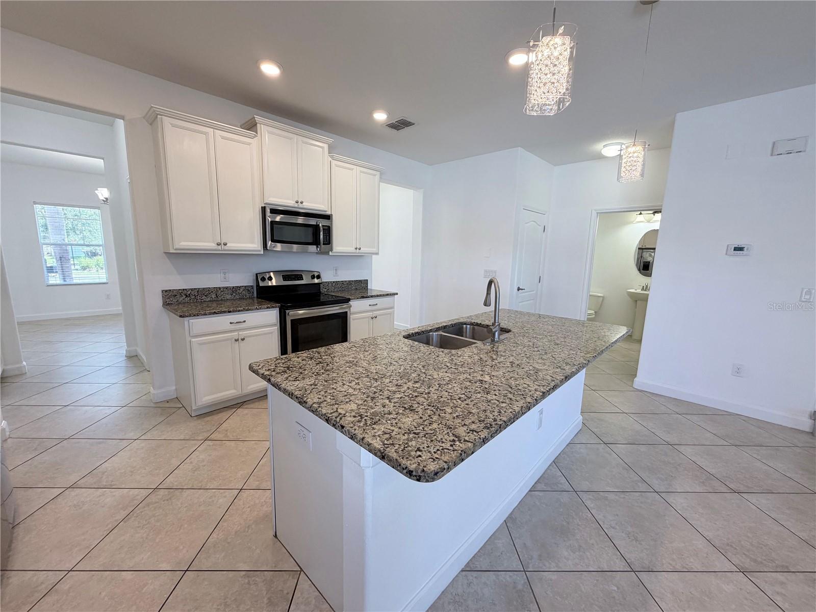 Image 8 of 52 For 19417 Paddock View Drive