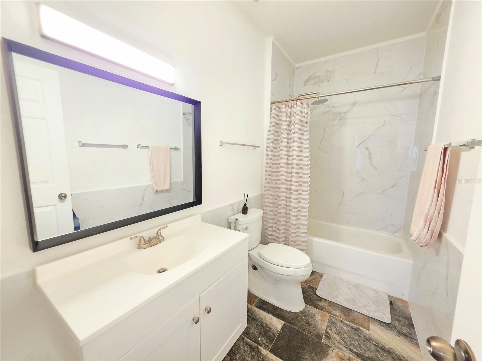 Image 42 of 73 For 2171 Portofino Place 27-2725