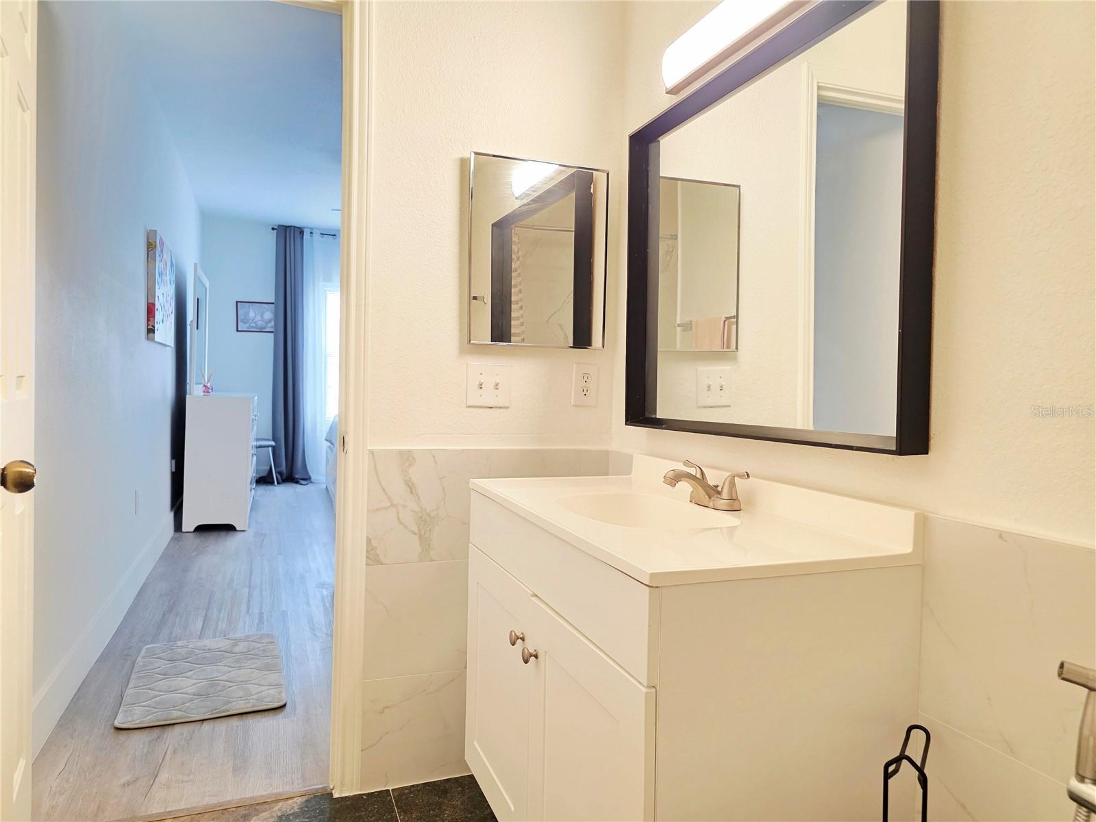 Image 44 of 73 For 2171 Portofino Place 27-2725
