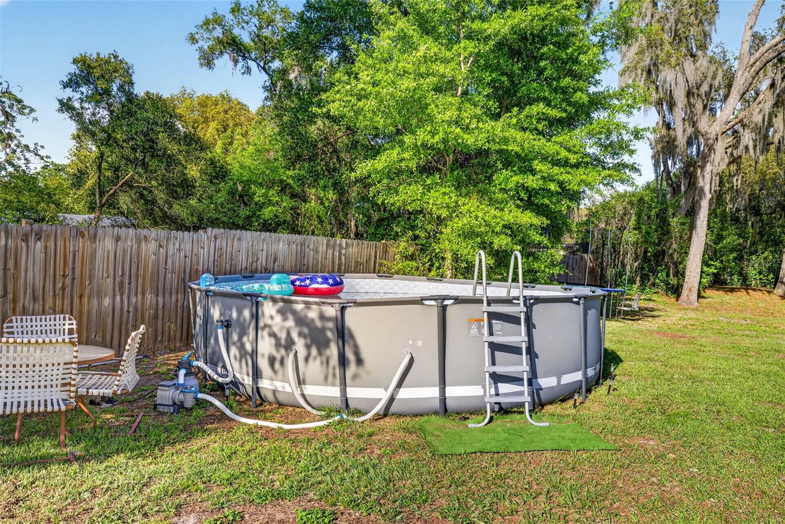 Listing photo id 45 for 5068 Lakewood Drive