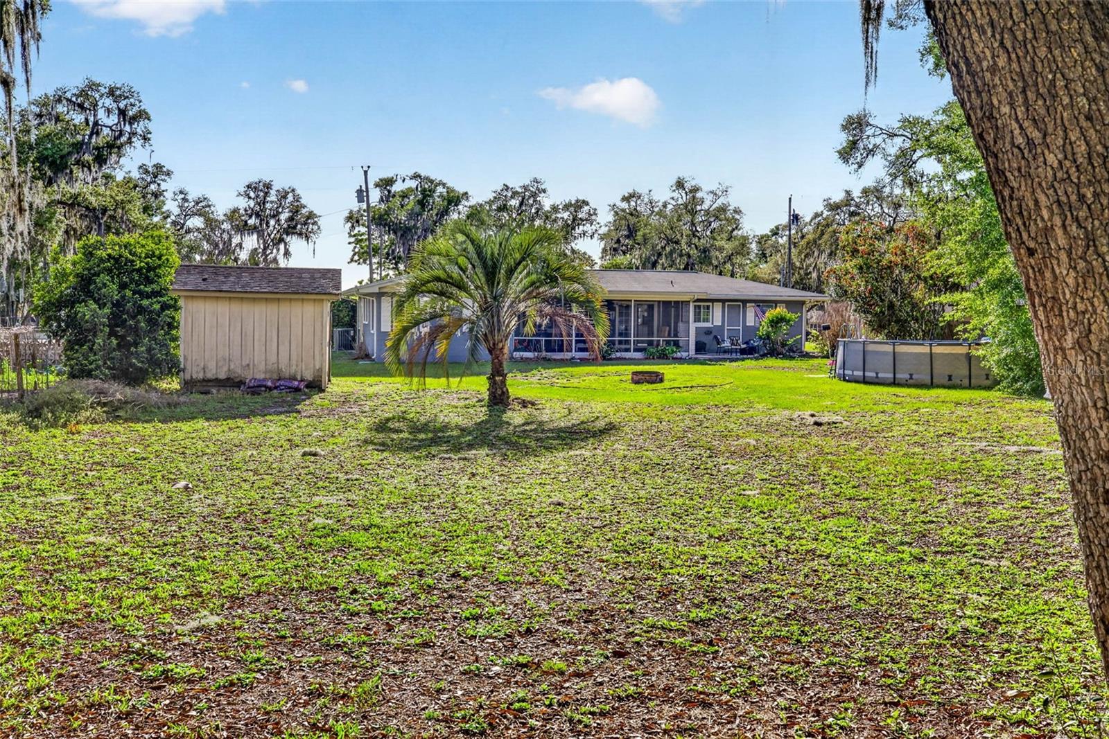 Listing photo id 46 for 5068 Lakewood Drive