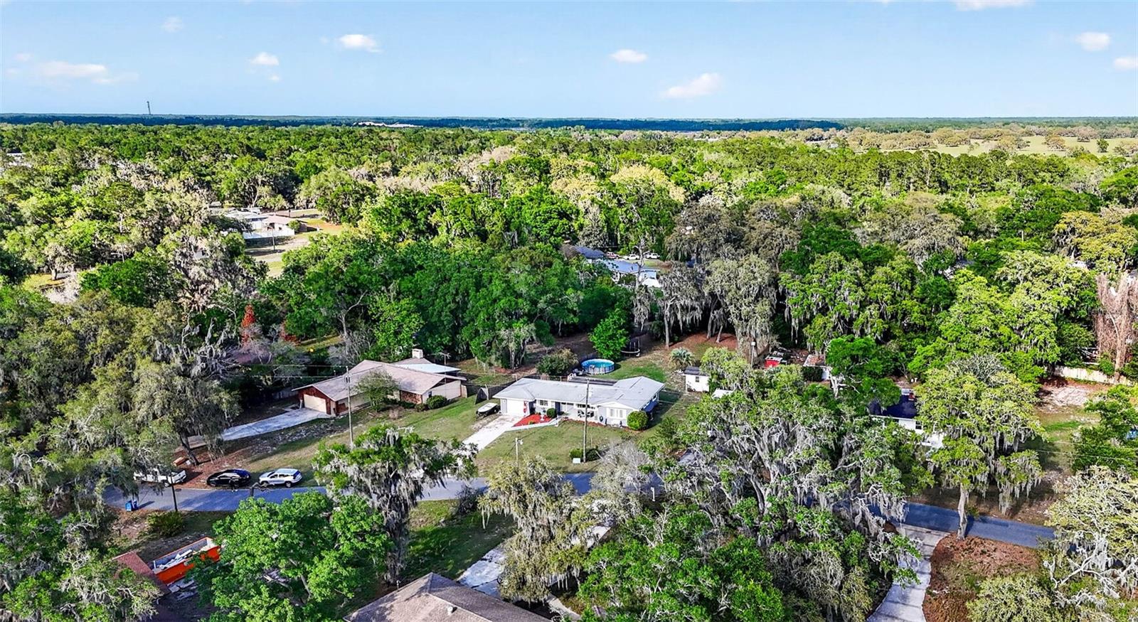 Listing photo id 55 for 5068 Lakewood Drive