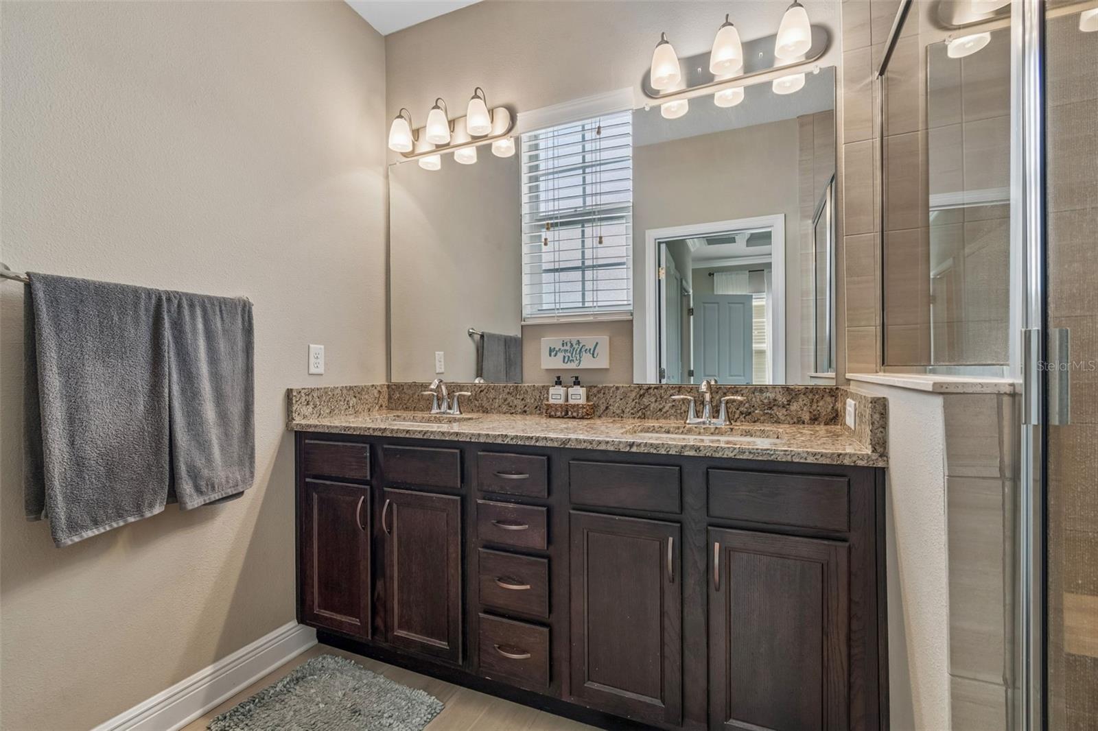 Image 36 of 100 For 3473 Bumelia Lane