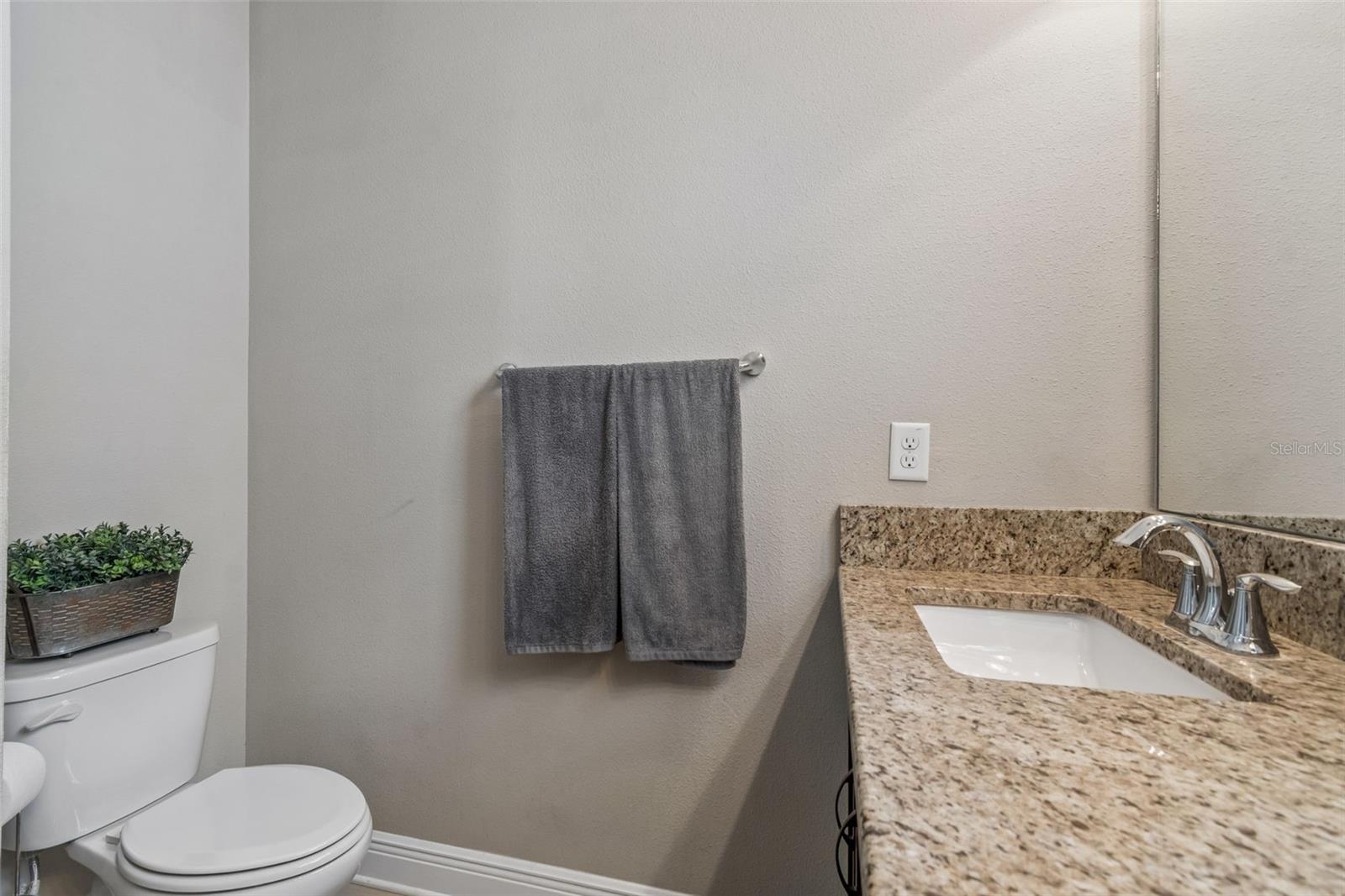 Image 38 of 100 For 3473 Bumelia Lane