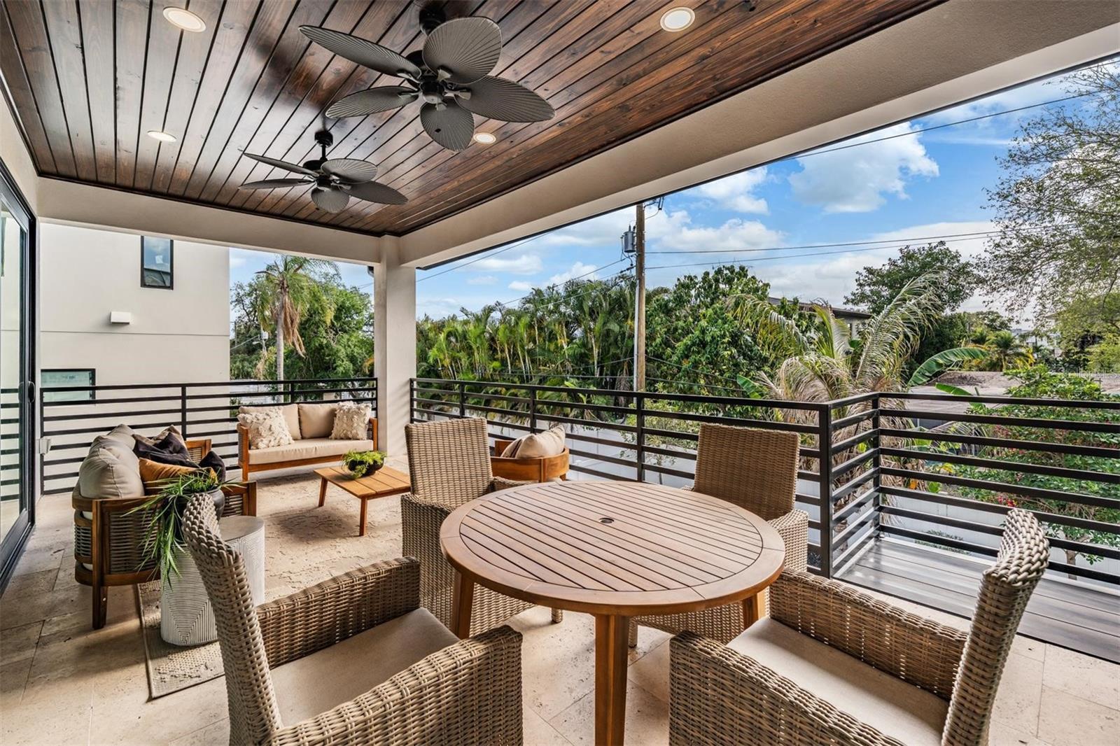 Image 19 of 81 For 500 Davis Boulevard