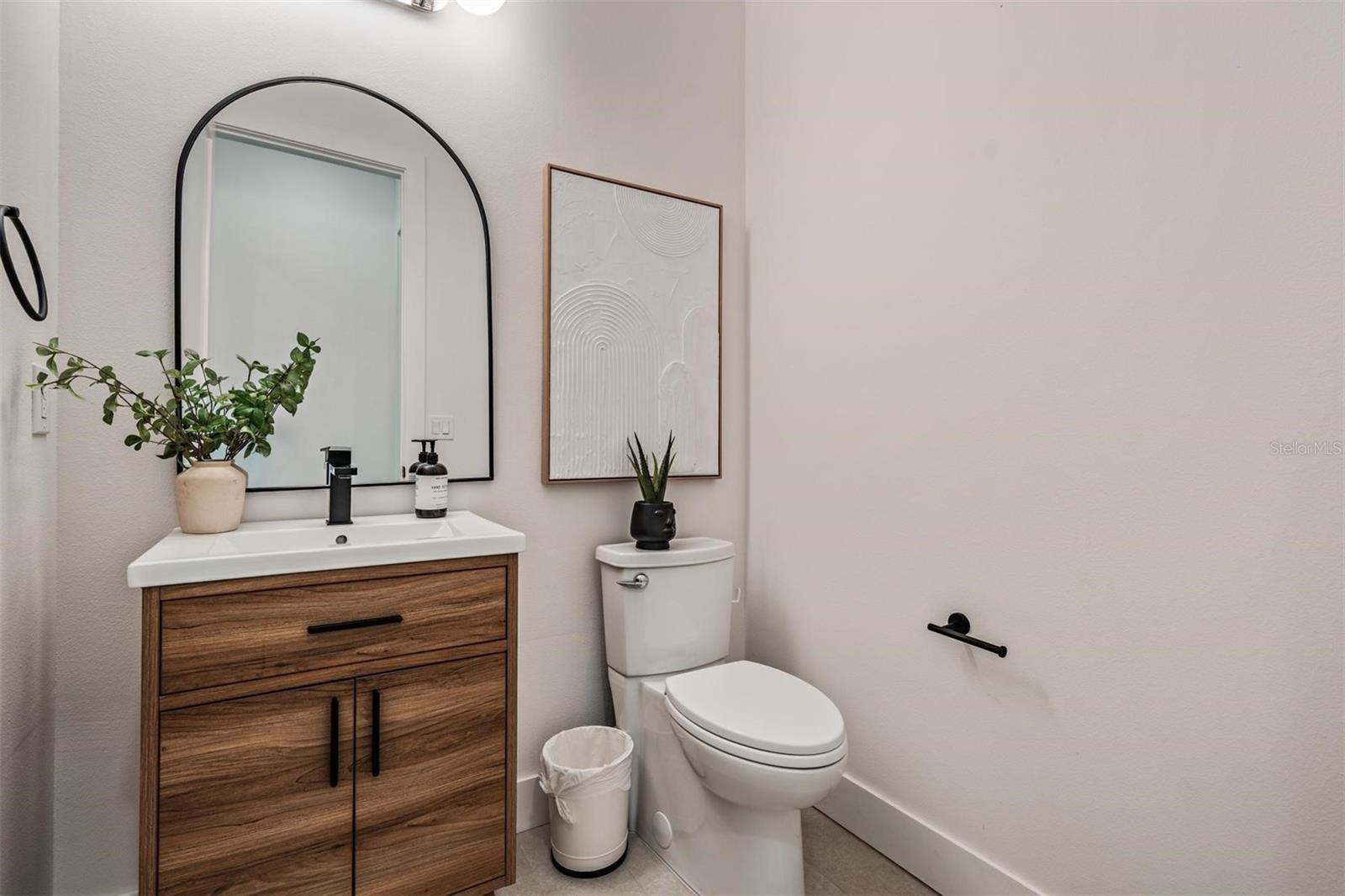 Image 29 of 81 For 500 Davis Boulevard