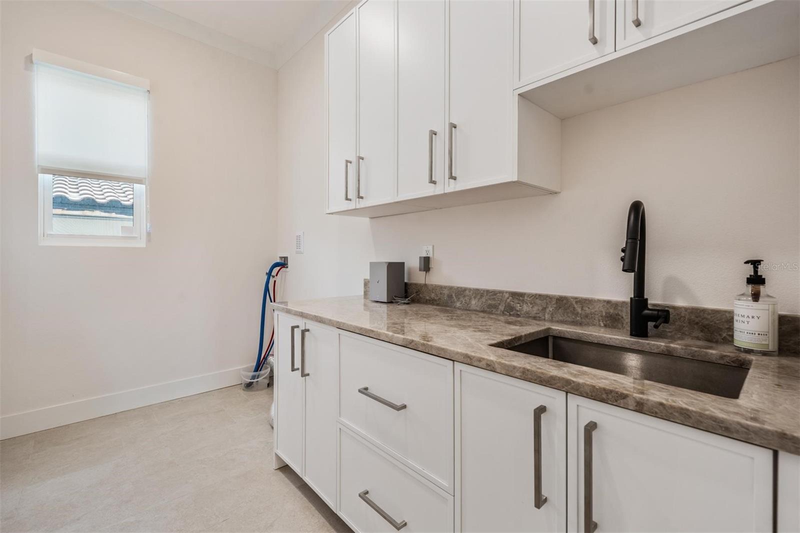 Image 49 of 81 For 500 Davis Boulevard