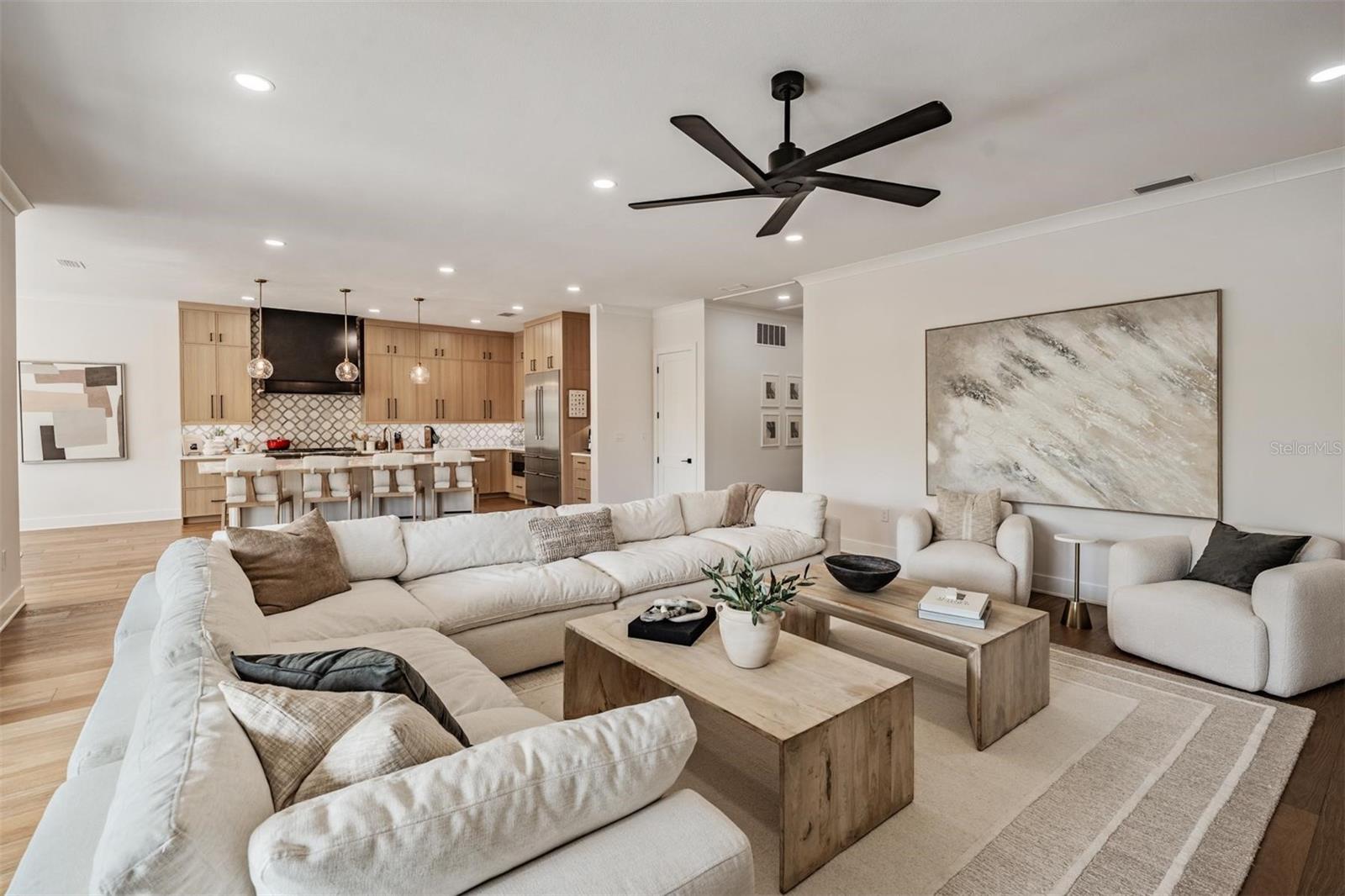 Image 9 of 81 For 500 Davis Boulevard