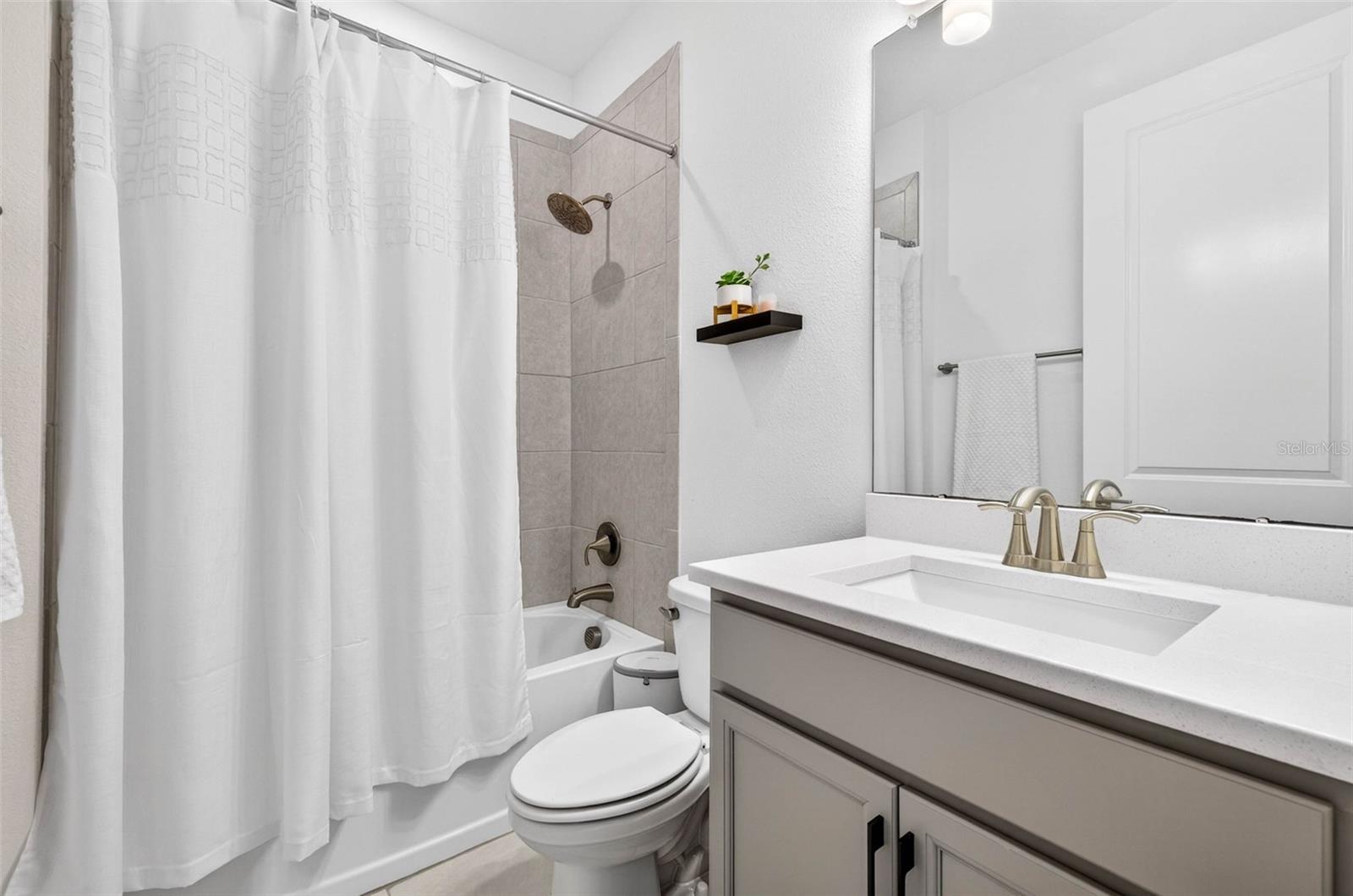 Image 37 of 59 For 34212 Evergreen Hill