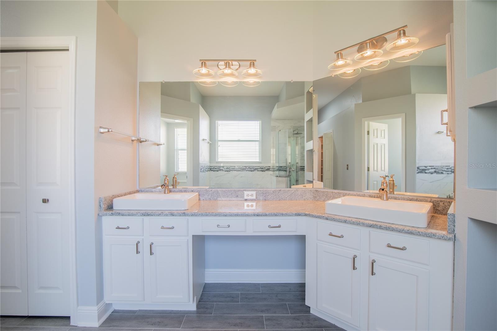 Image 13 of 50 For 4810 Water Lark Way