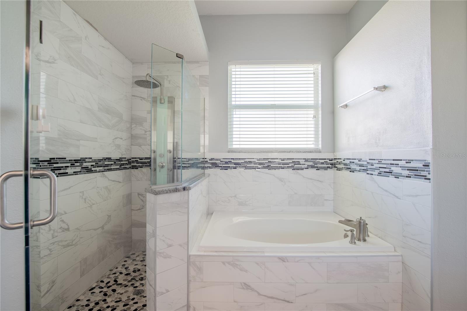 Image 14 of 50 For 4810 Water Lark Way