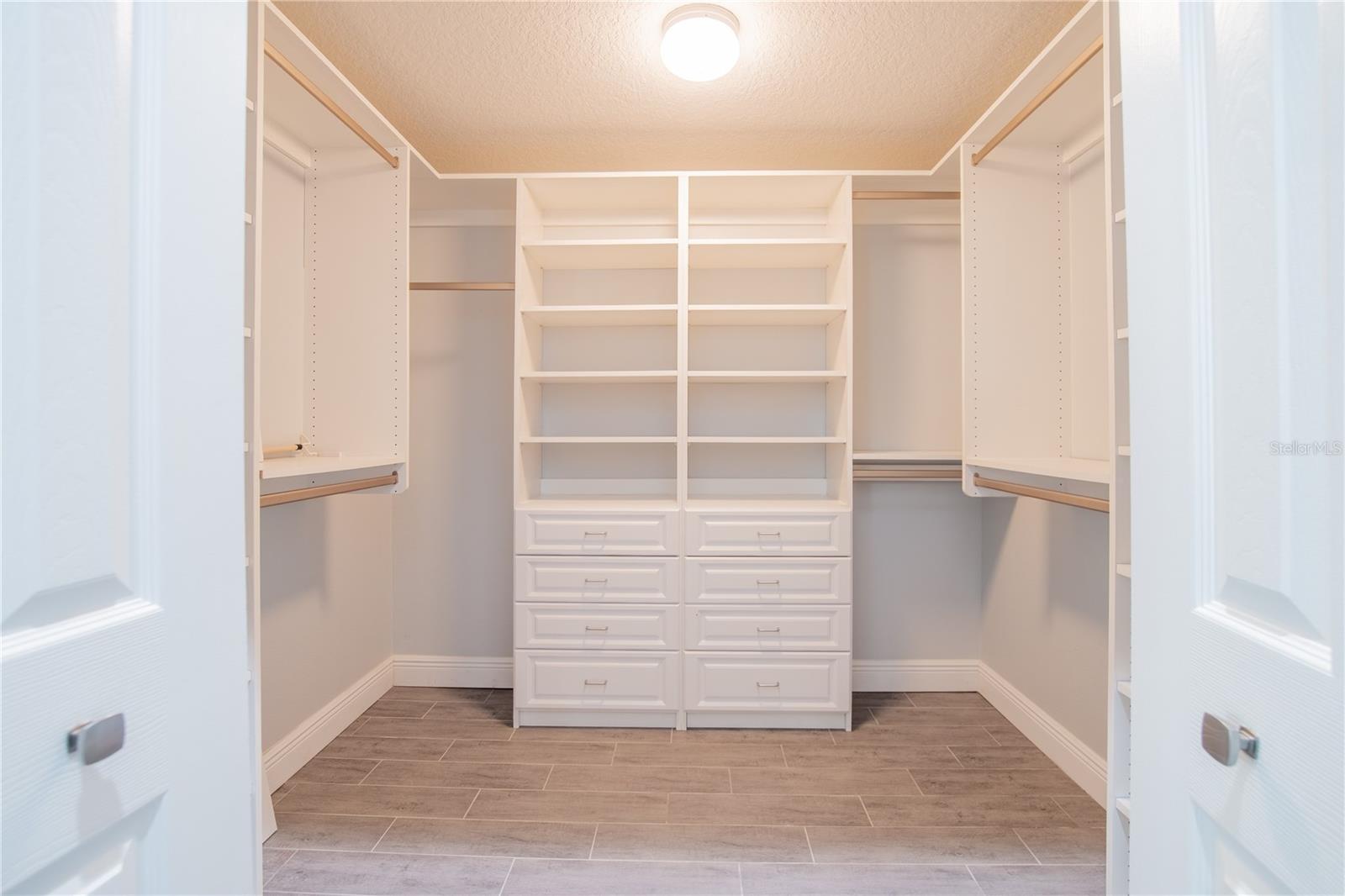 Image 15 of 50 For 4810 Water Lark Way