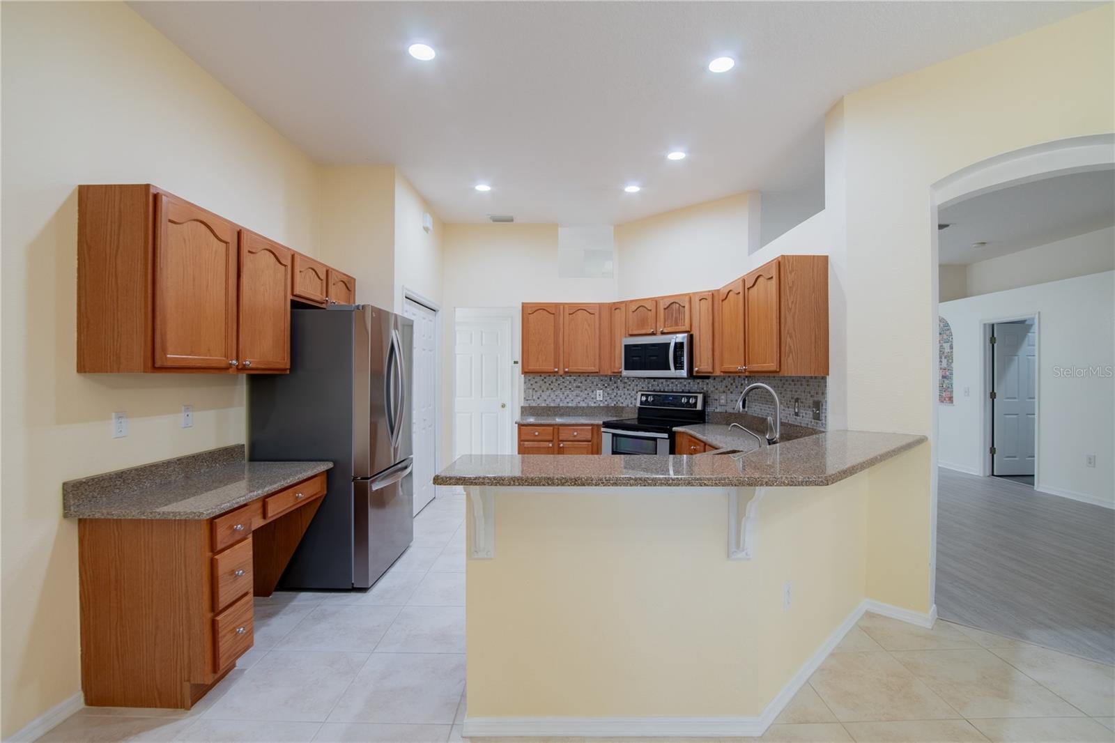 Image 19 of 50 For 4810 Water Lark Way