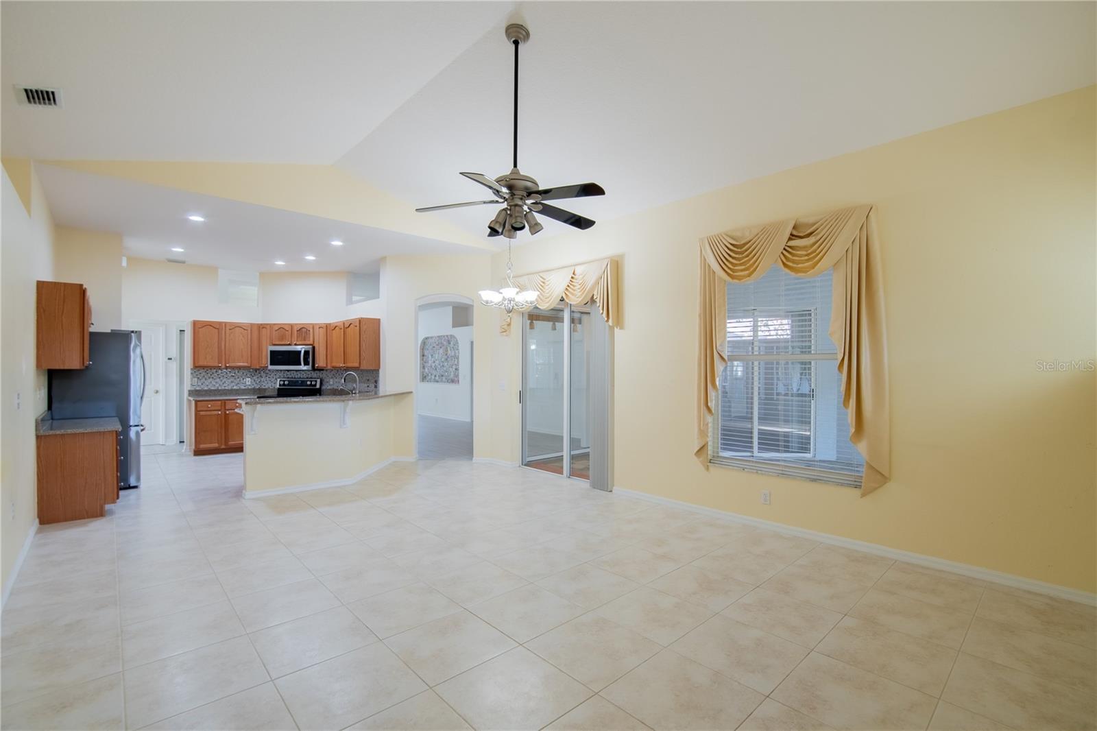 Image 20 of 50 For 4810 Water Lark Way