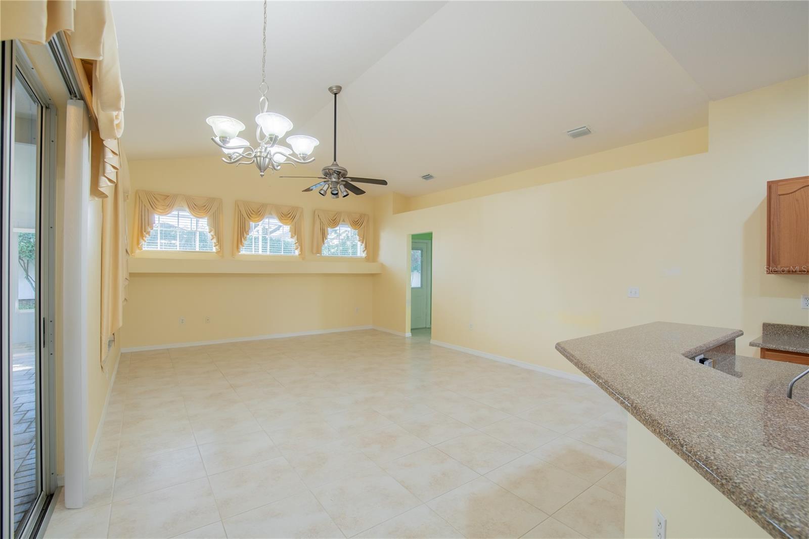 Image 21 of 50 For 4810 Water Lark Way