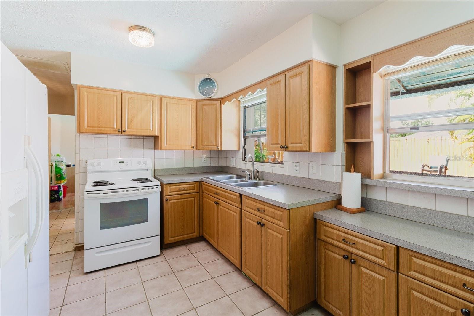 Image 18 of 30 For 8300 54th Street N