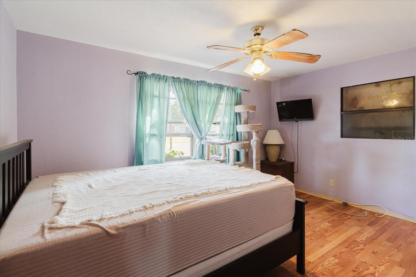 Image 21 of 30 For 8300 54th Street N