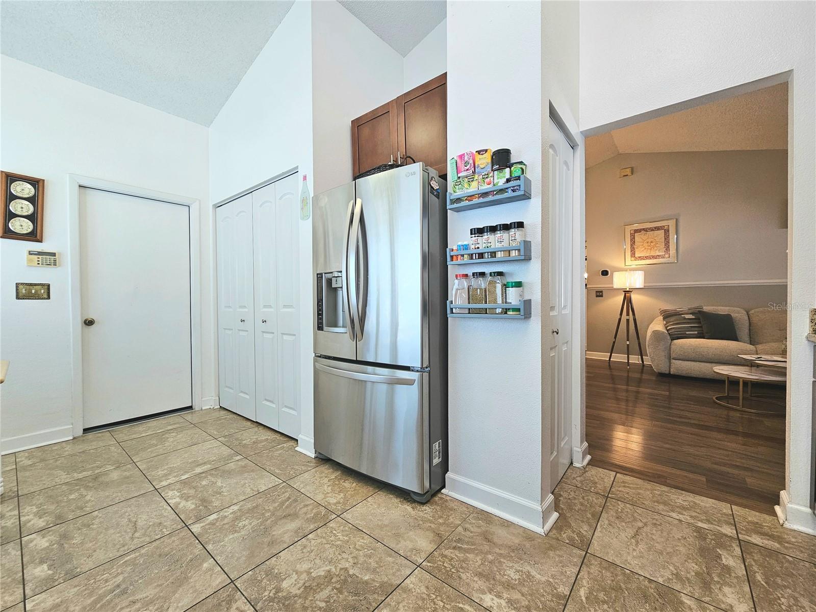 Image 29 of 36 For 1212 Etchfield Circle