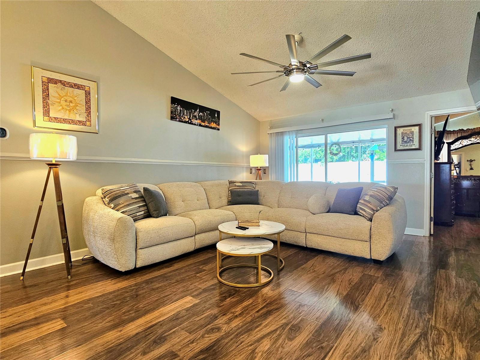 Image 5 of 36 For 1212 Etchfield Circle