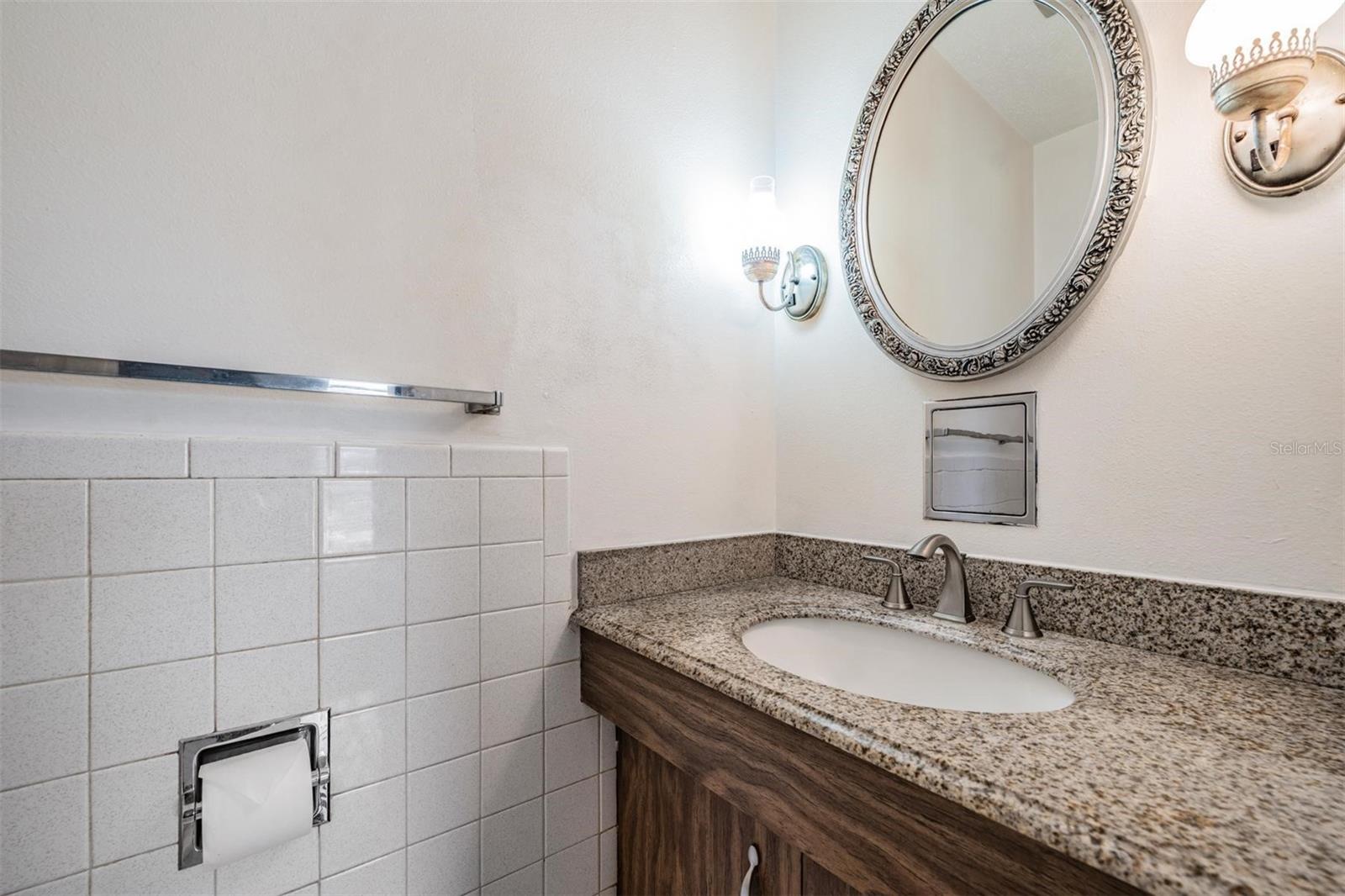 Image 10 of 30 For 2700 Bayshore Boulevard 1308