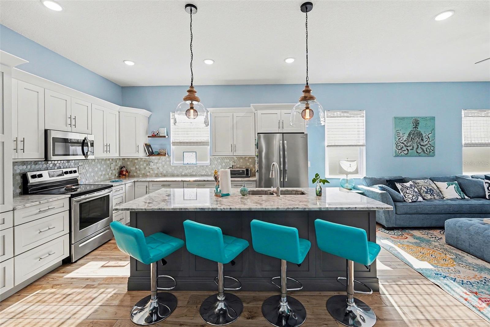 Image 4 of 30 For 3409 Powhatan Avenue