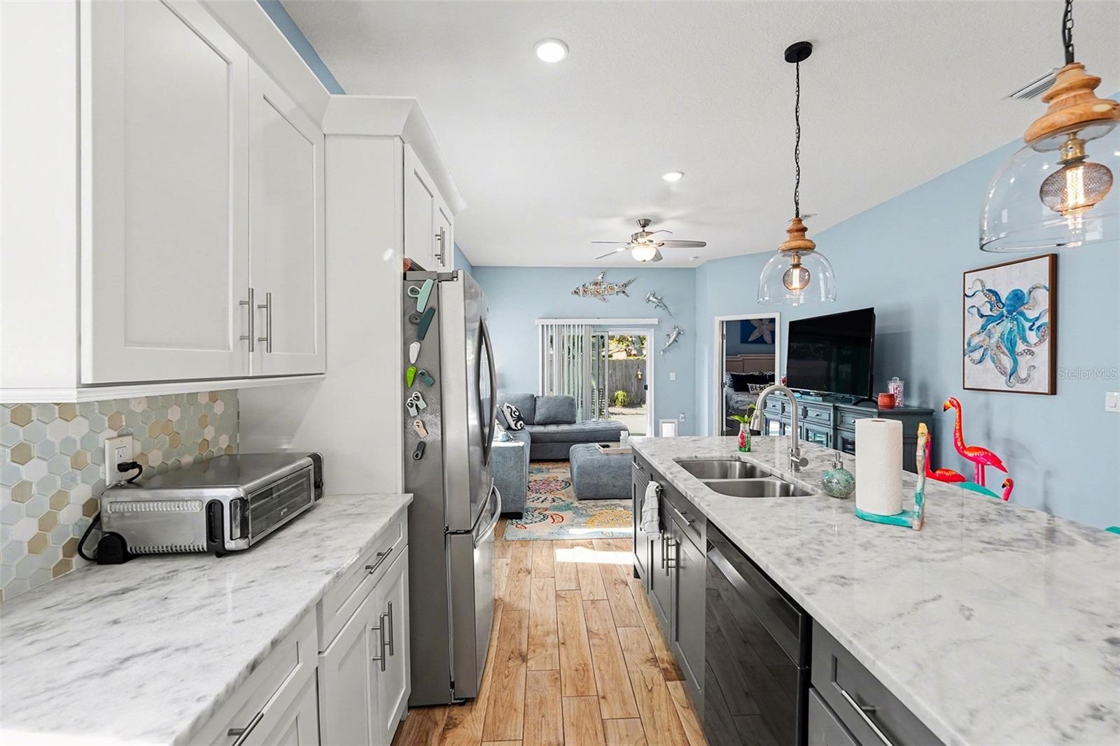 Image 7 of 30 For 3409 Powhatan Avenue