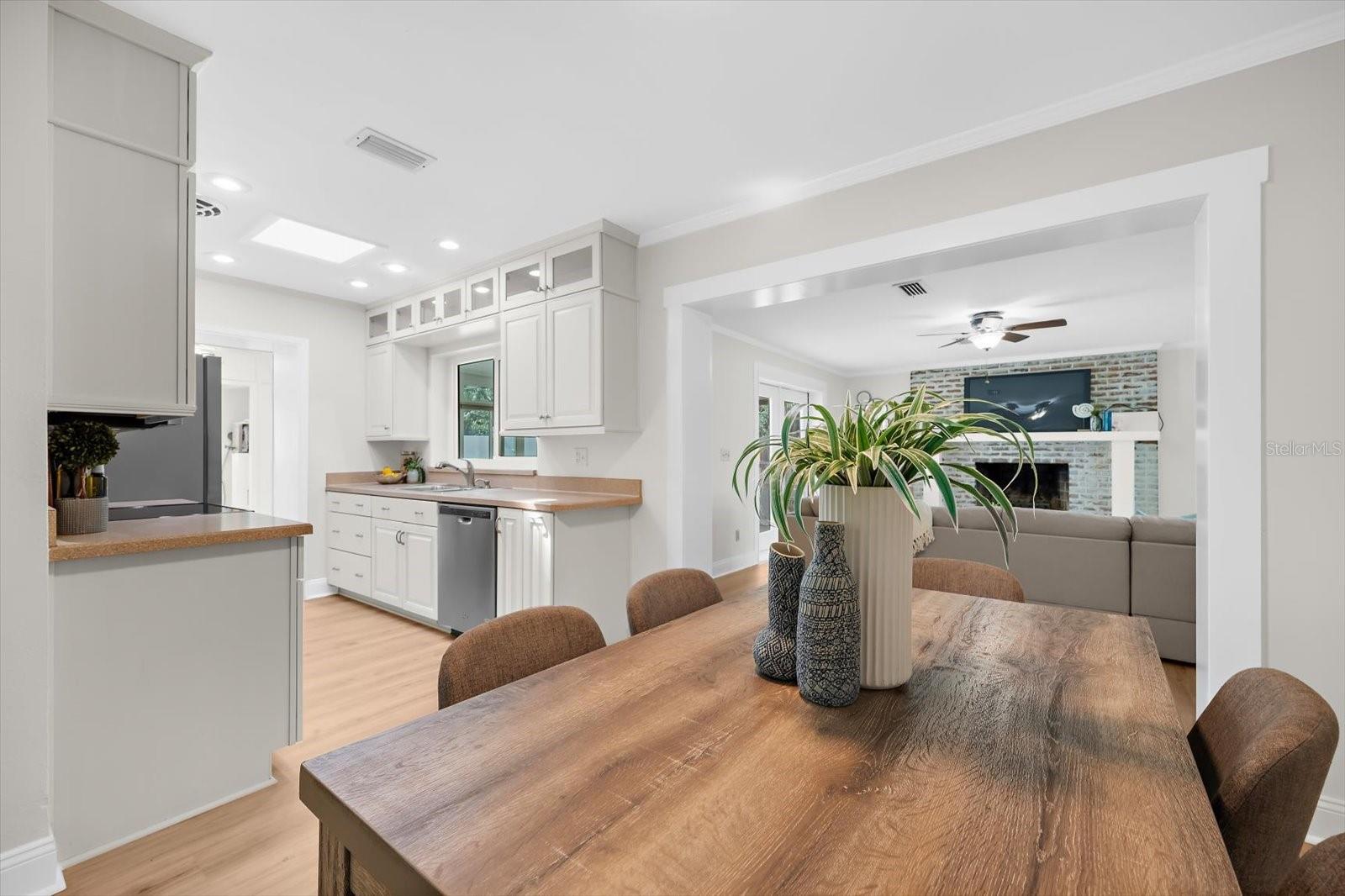 Image 17 of 74 For 3315 Beaumont Street