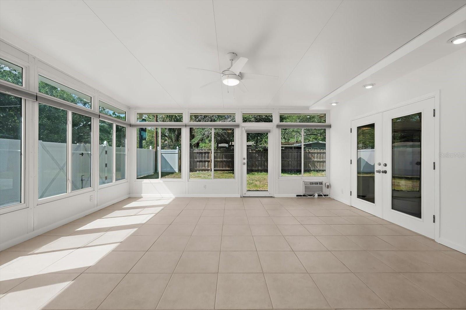 Image 27 of 74 For 3315 Beaumont Street