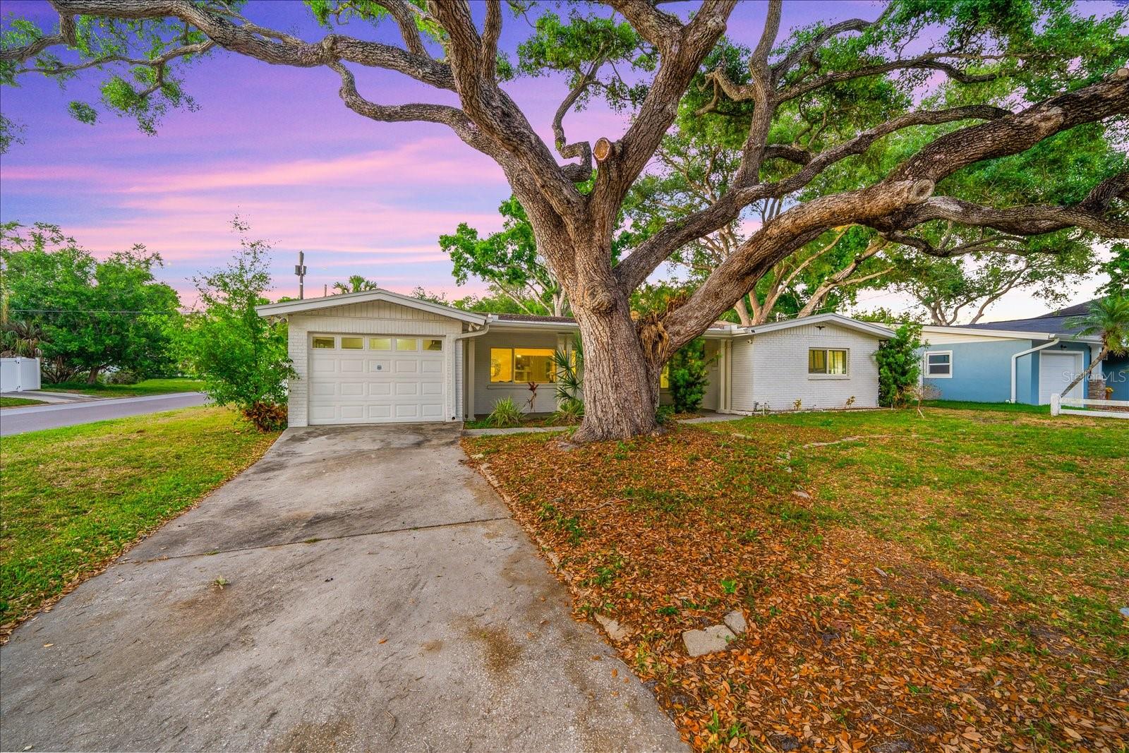 Image 56 of 74 For 3315 Beaumont Street