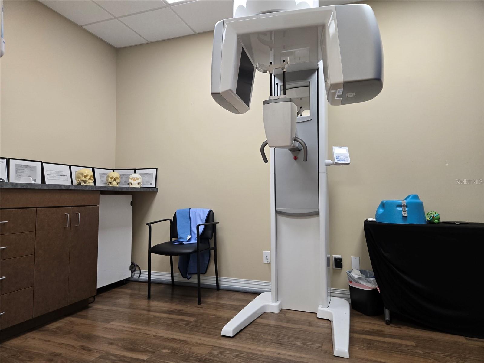 Image 12 of 29 For 13555 Automobile Boulevard 200