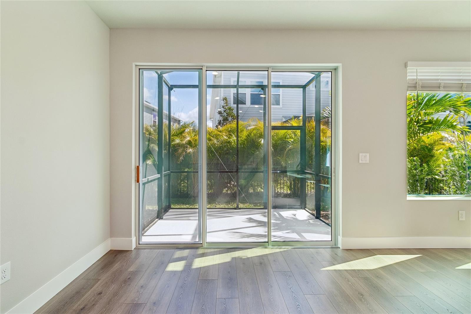 Image 15 of 41 For 10716 Oak Bend Drive