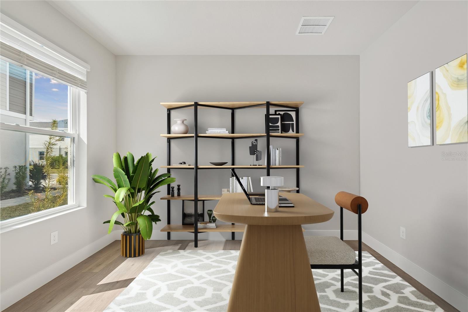 Image 4 of 41 For 10716 Oak Bend Drive