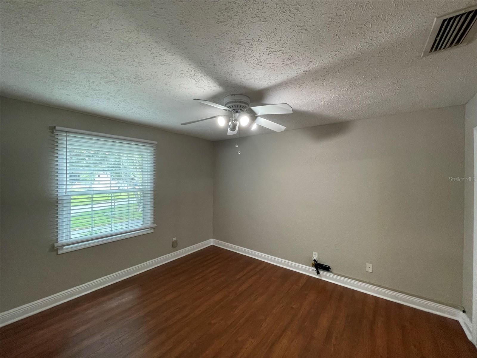 Image 22 of 39 For 13686 Orange Sunset Dr  201