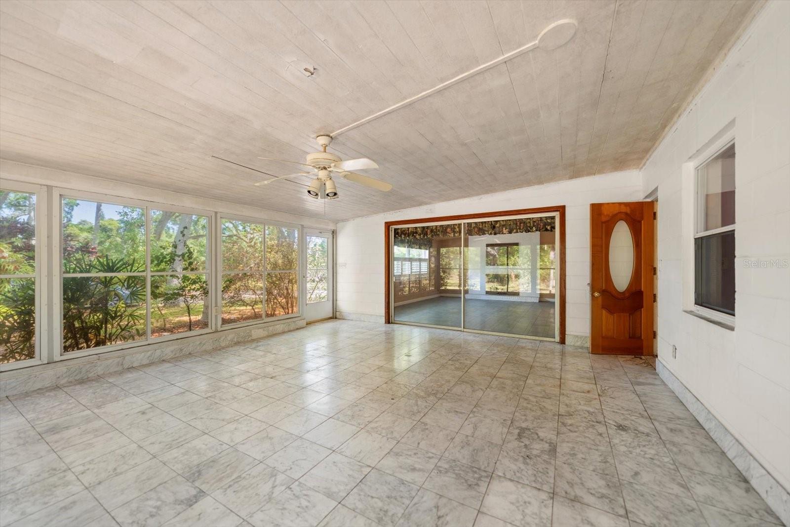 Image 13 of 39 For 11496 74th Avenue