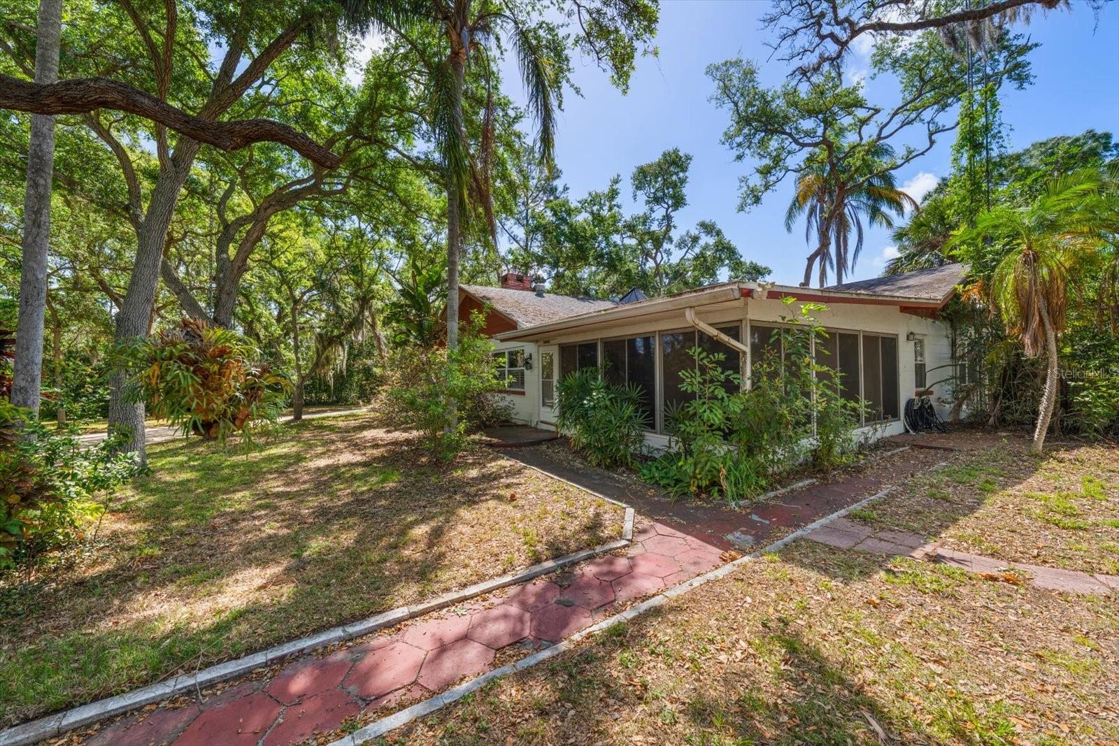 Image 33 of 39 For 11496 74th Avenue