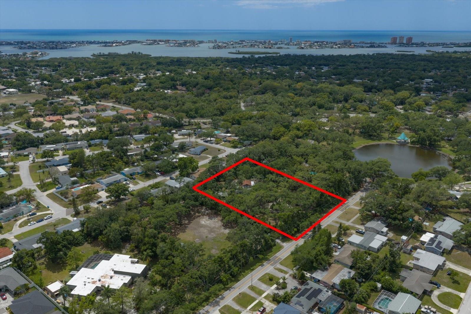 Image 5 of 39 For 11496 74th Avenue