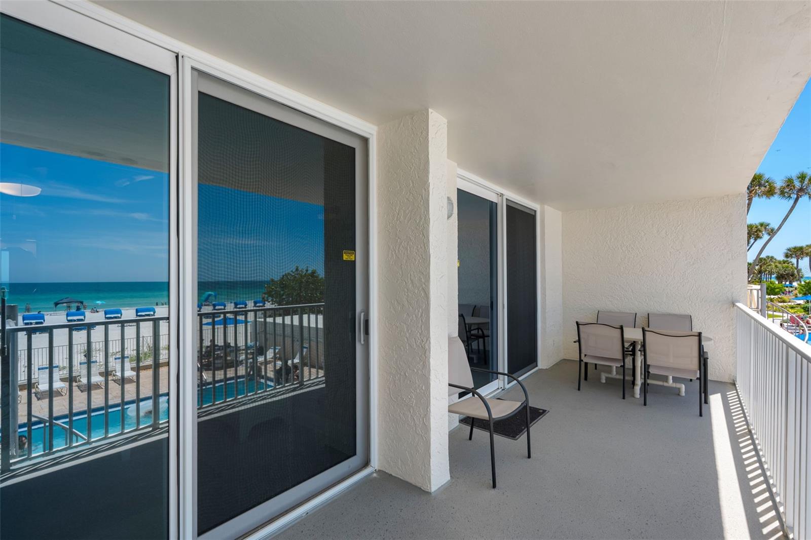 Image 28 of 44 For 20002 Gulf Boulevard 2203