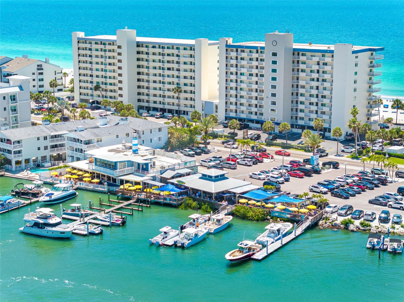 Image 36 of 44 For 20002 Gulf Boulevard 2203