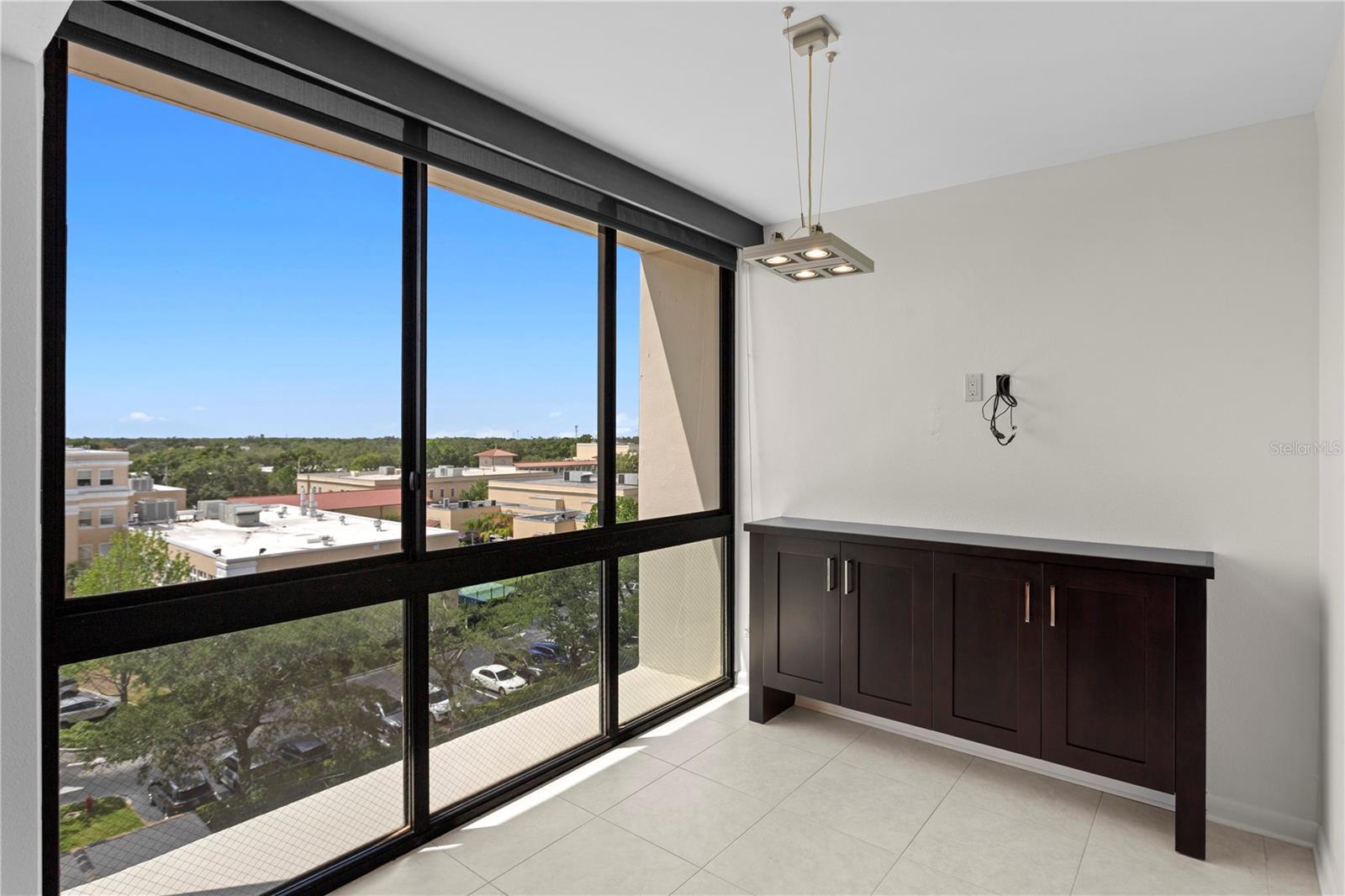 Image 20 of 50 For 3301 Bayshore Boulevard 810a