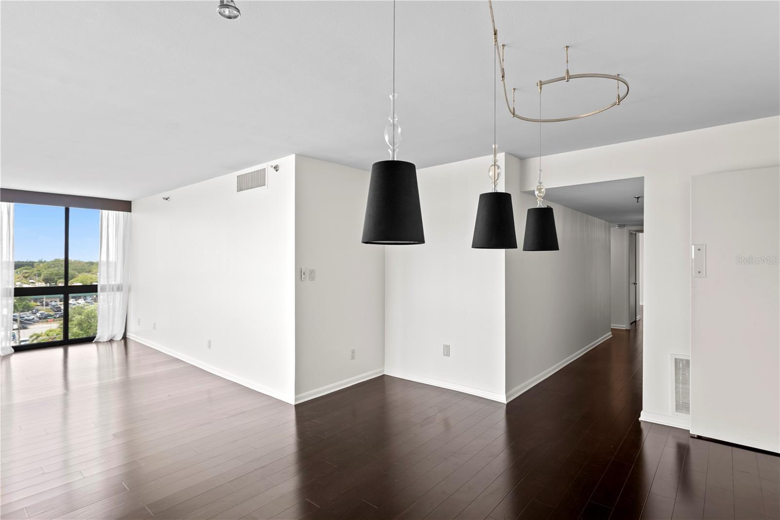 Image 25 of 50 For 3301 Bayshore Boulevard 810a