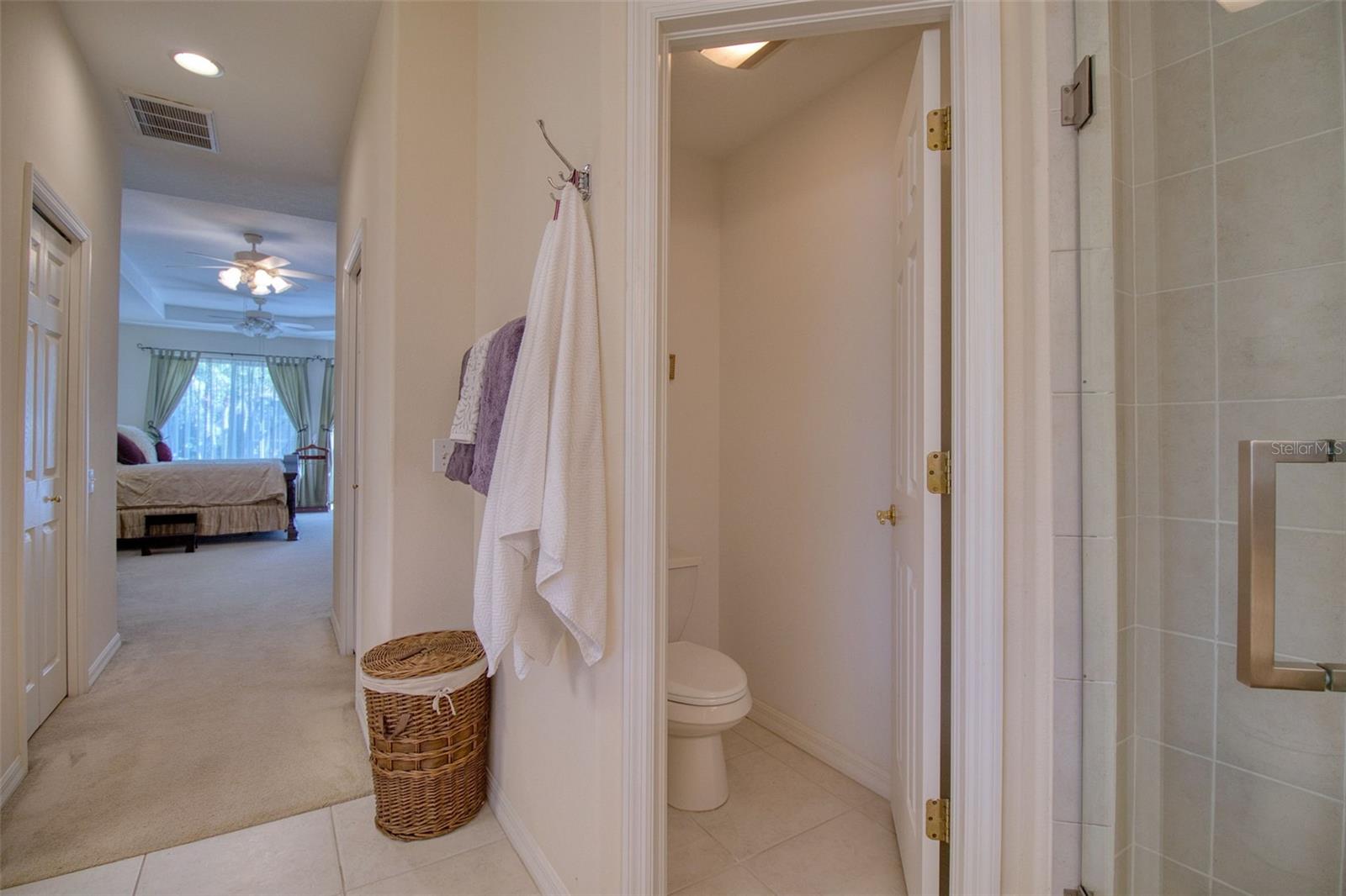 Image 38 of 52 For 2206 Highland Woods Drive