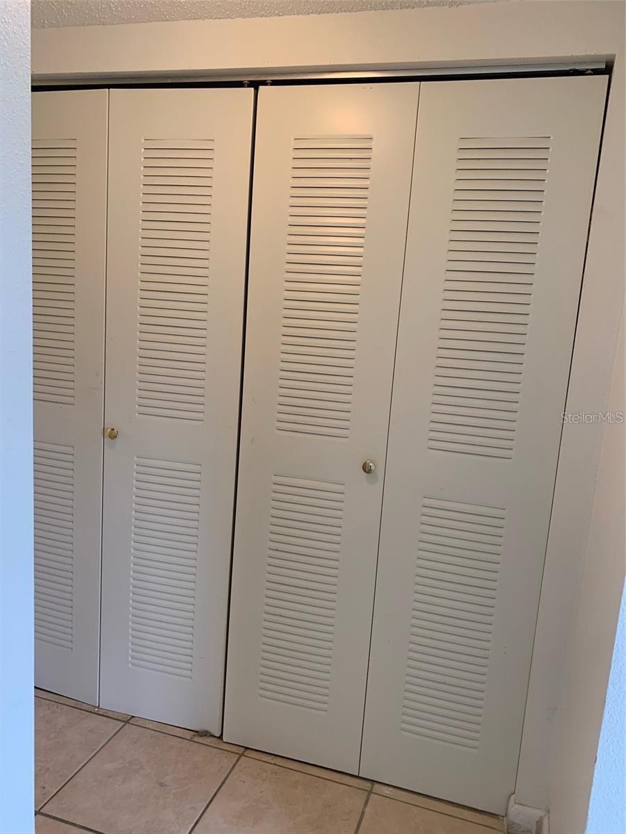 Image 14 of 35 For 12403 Hibiscus Oak Place 202