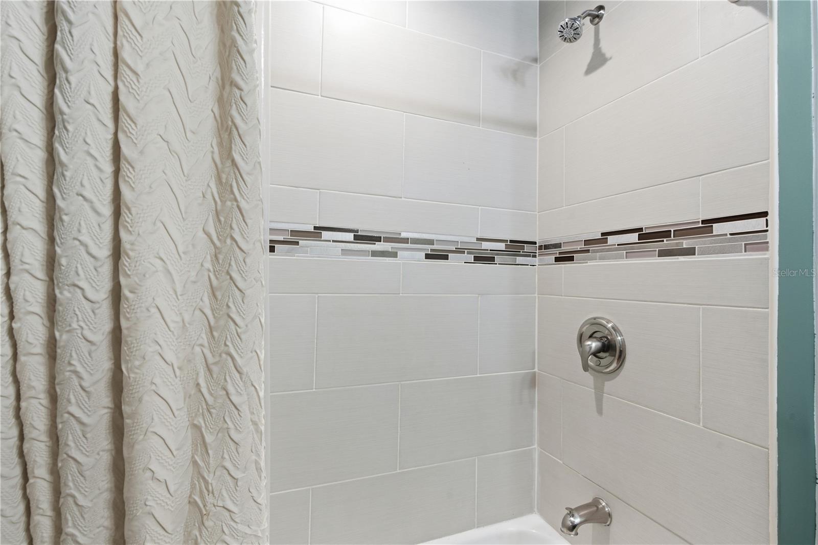 Image 19 of 46 For 327 Sunny Lane