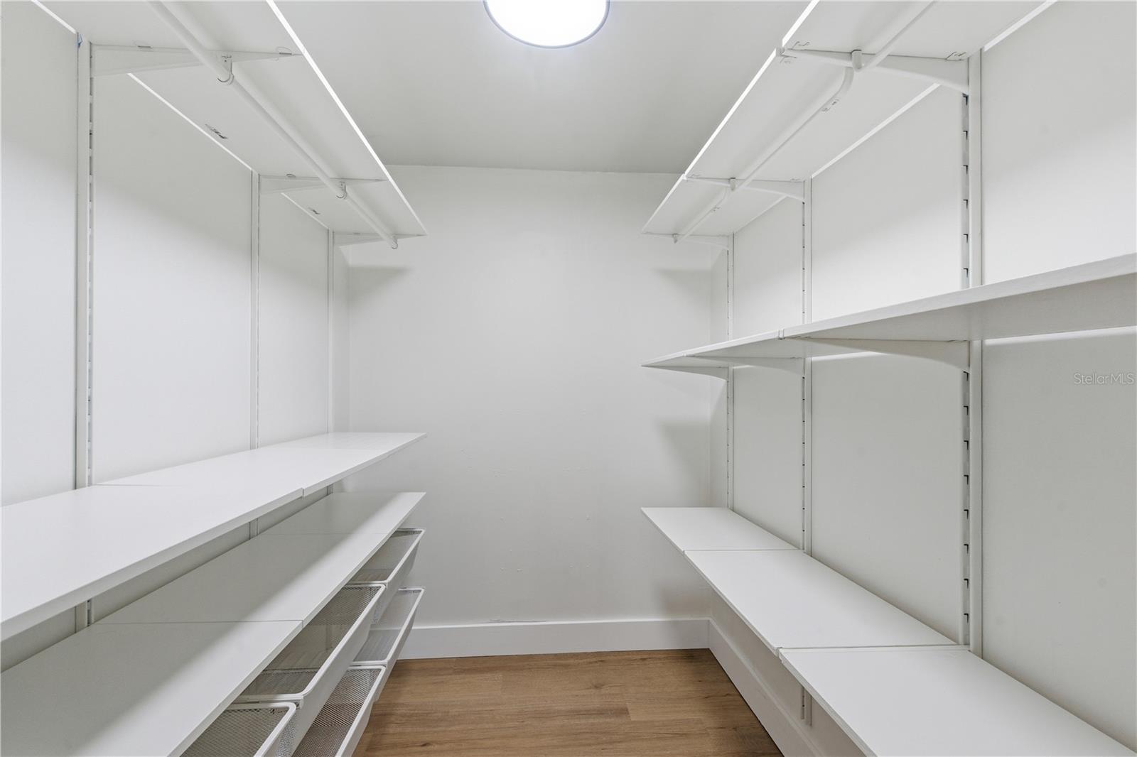 Image 28 of 46 For 327 Sunny Lane