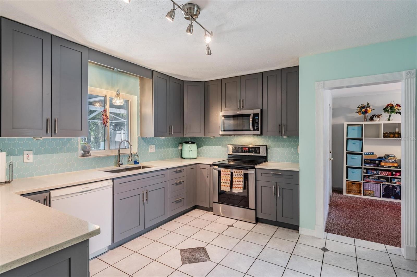 Image 11 of 32 For 2522 149th Avenue