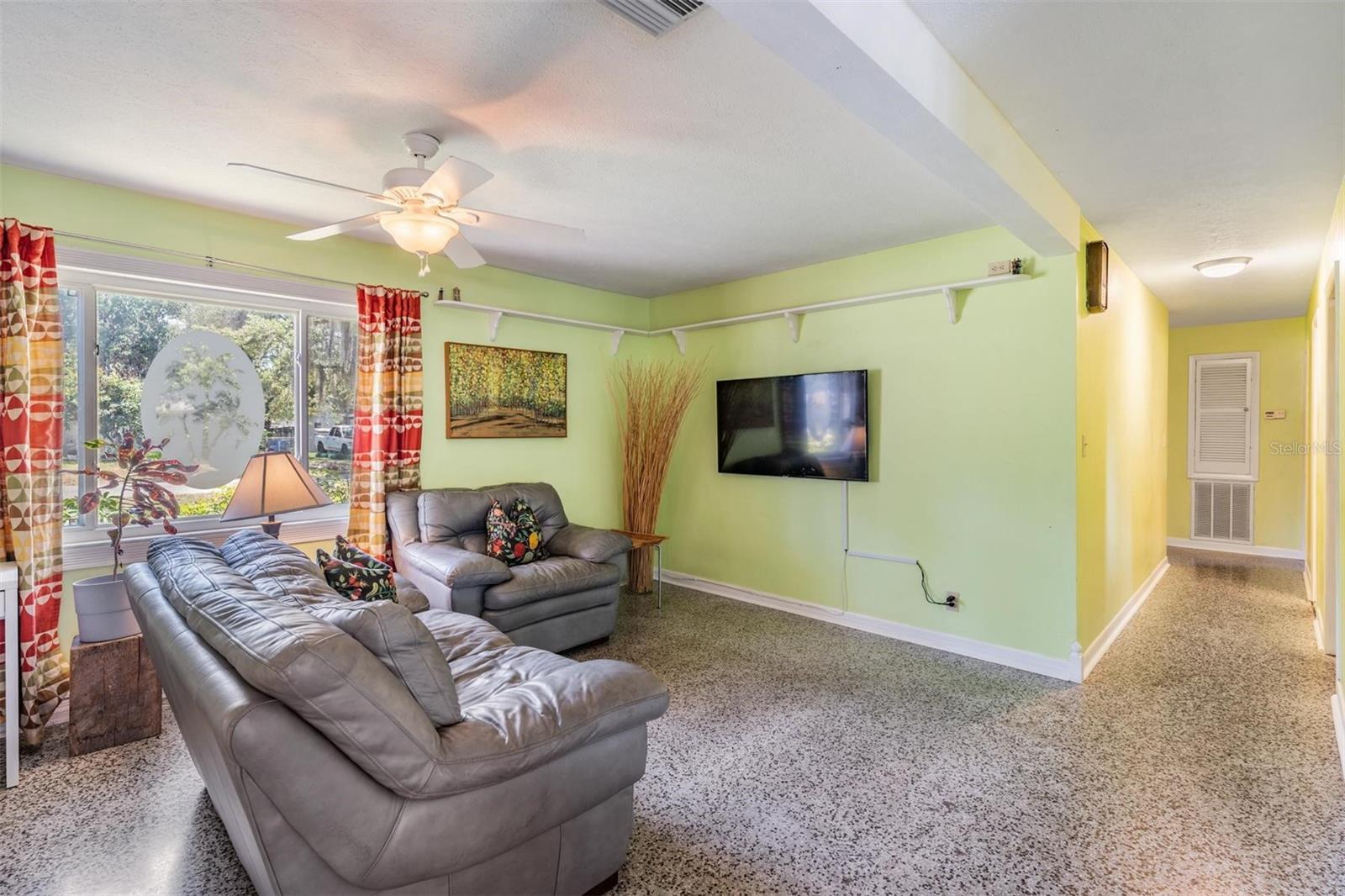 Image 8 of 32 For 2522 149th Avenue