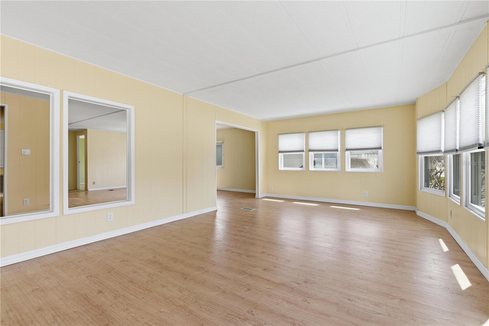 Image 15 of 46 For 808 53rd Avenue E 246