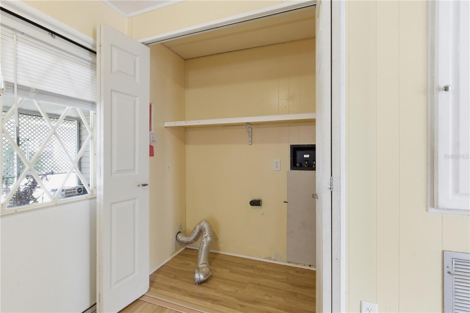 Image 24 of 46 For 808 53rd Avenue E 246