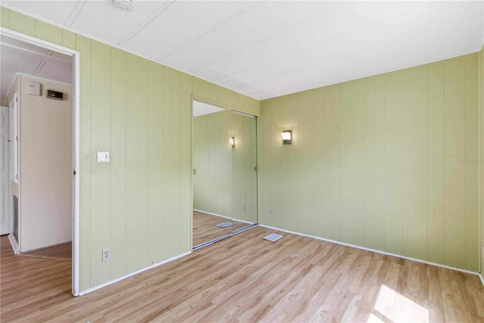 Image 27 of 46 For 808 53rd Avenue E 246